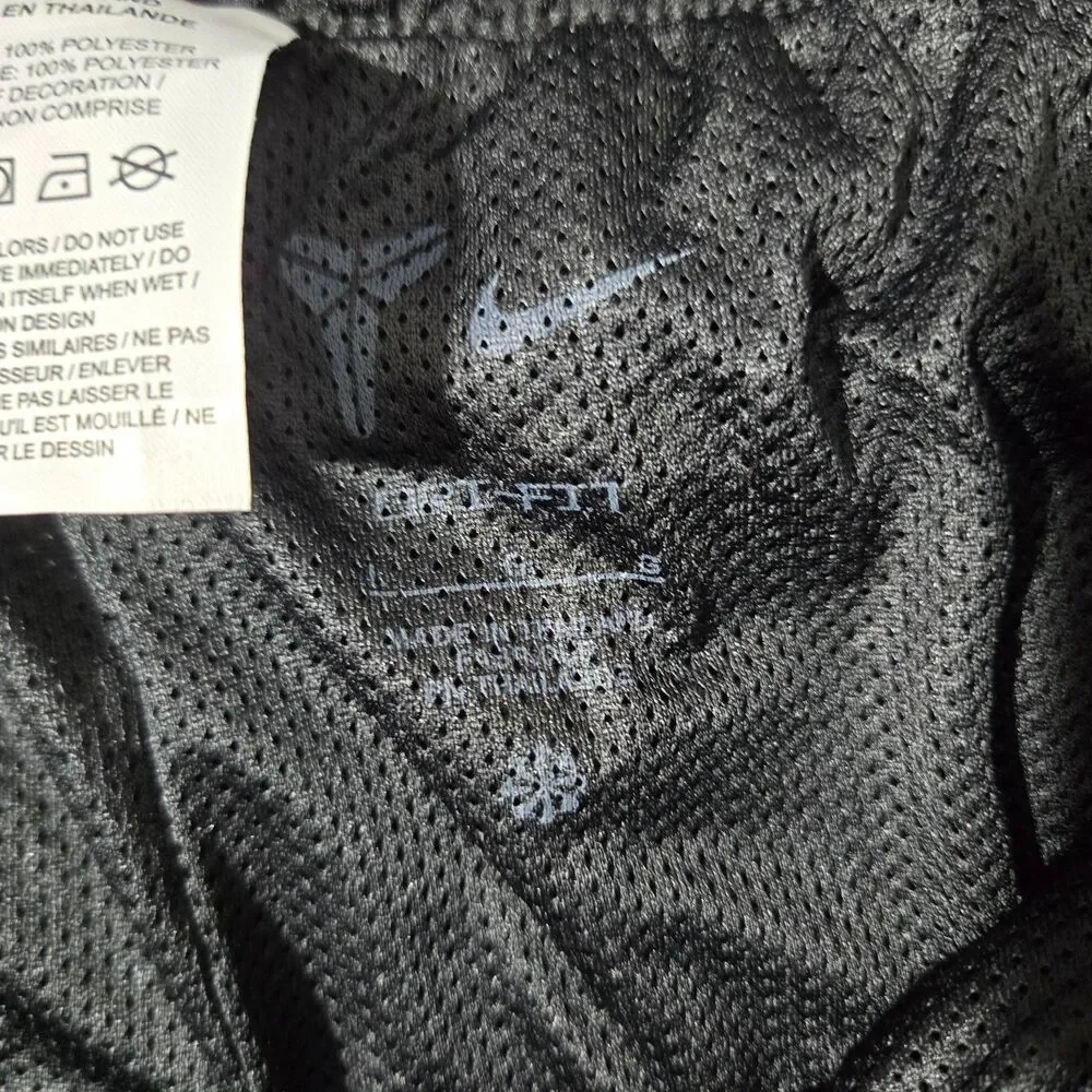 Nike Kobe Bryant FC Barcelona 2025/26 Away Shorts Mens Large HQ9612-010 Black L